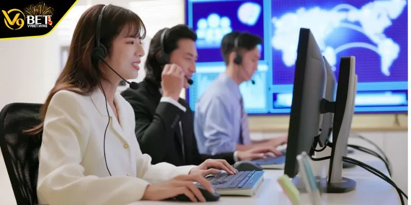 Liên hệ qua Email tiện ích 