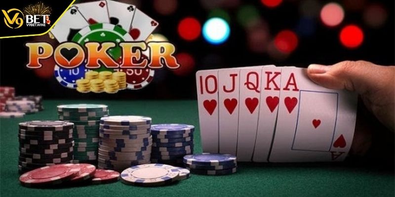 Quan sát kỹ ván bài để có lựa chọn chuẩn xác